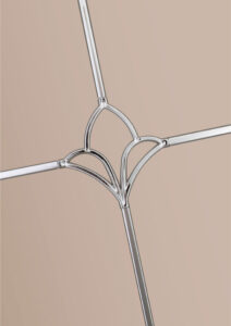 لی لی نقره ای